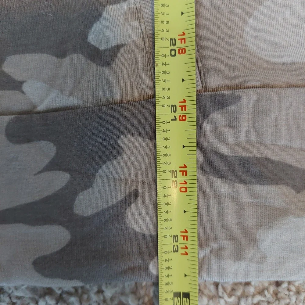 Banana Republic Baby Terry Camo Hoodie Size XS NWOT‎